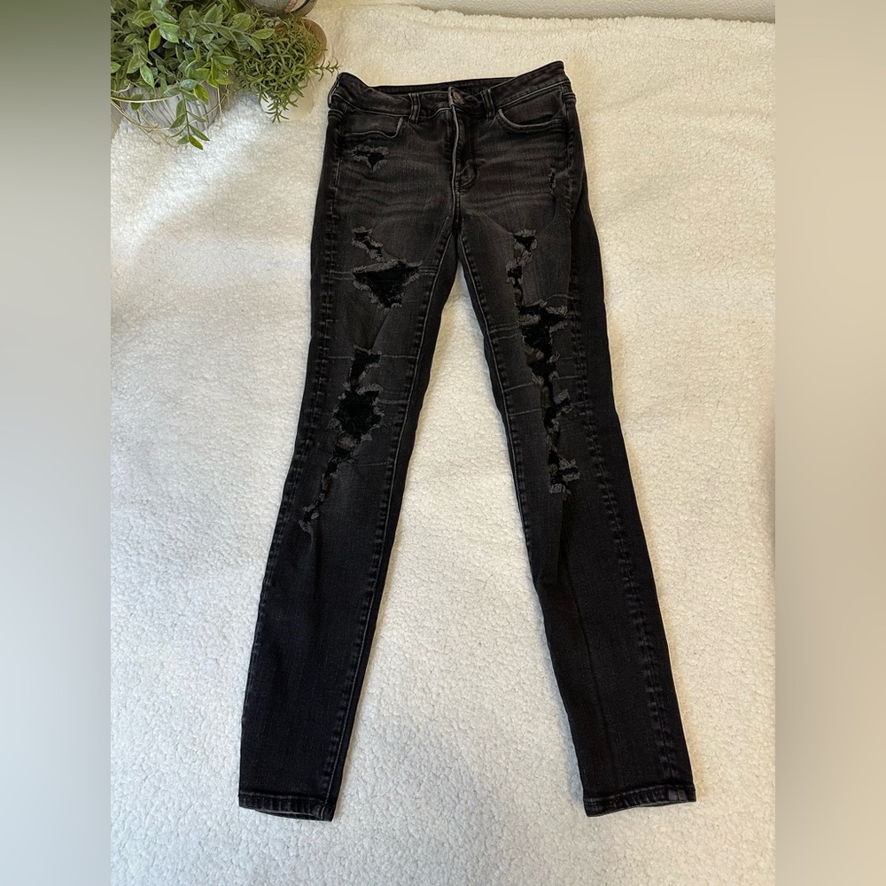 AE black distressed hi-rise jeggings size 4